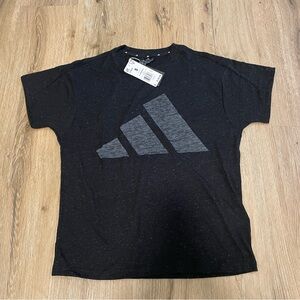 adidas FUTURE ICONS WINNERS TEE